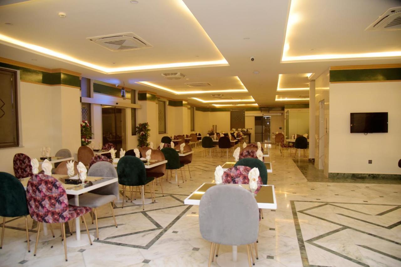 The Rich Hotel & Apartments Лахор Экстерьер фото