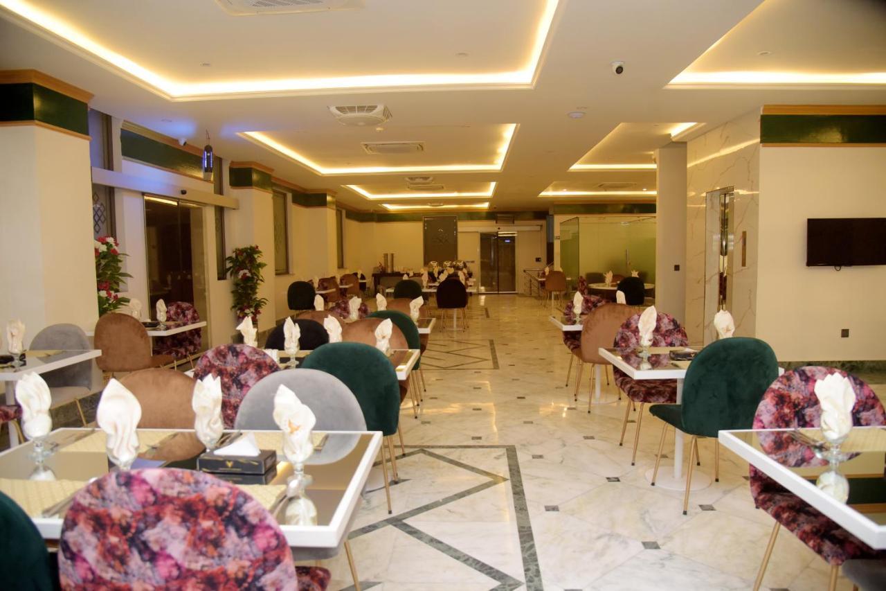 The Rich Hotel & Apartments Лахор Экстерьер фото